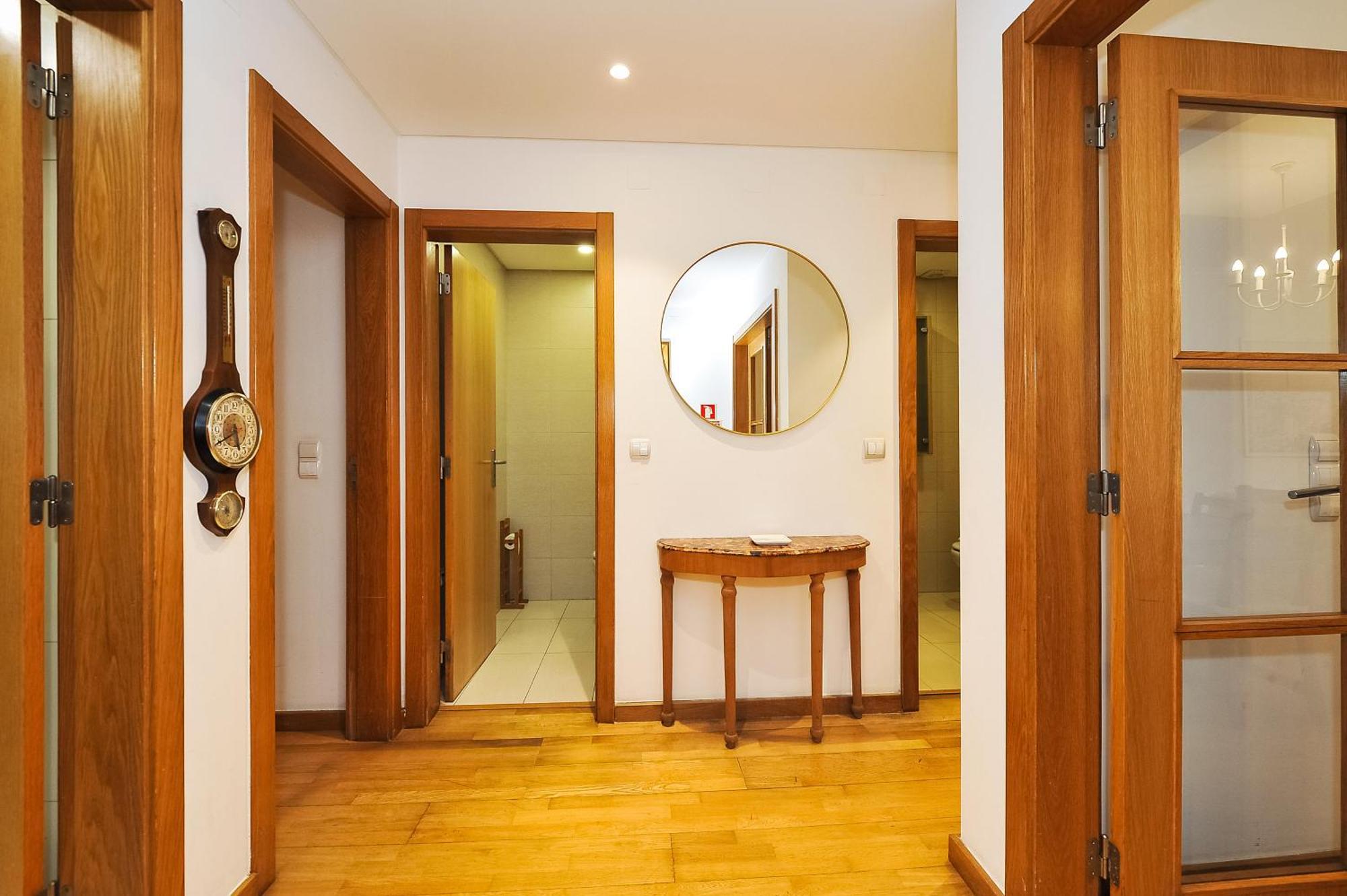 Apartment By The - Checkinhome *